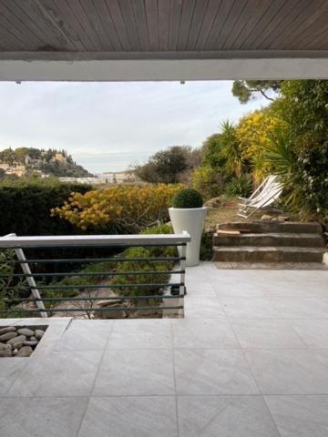 La Maison De Doms Avec Jacuzzi Et Vue Mer Cassis Eksteriør bilde