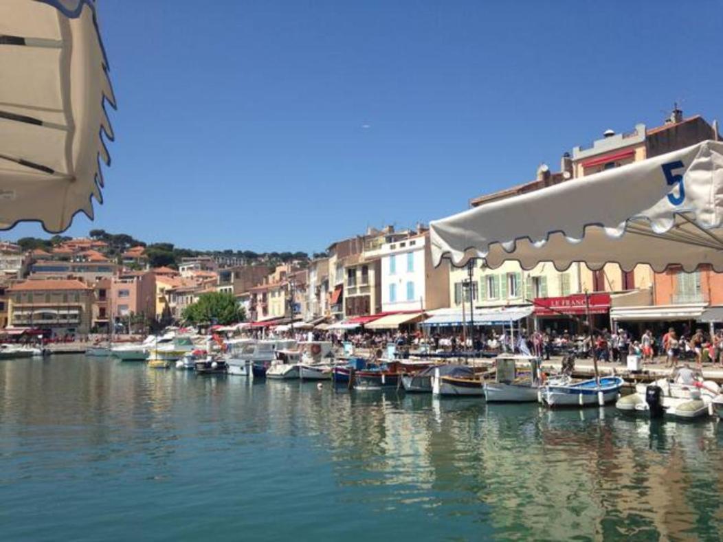 La Maison De Doms Avec Jacuzzi Et Vue Mer Cassis Eksteriør bilde