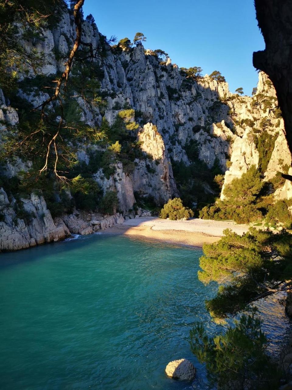 La Maison De Doms Avec Jacuzzi Et Vue Mer Cassis Eksteriør bilde